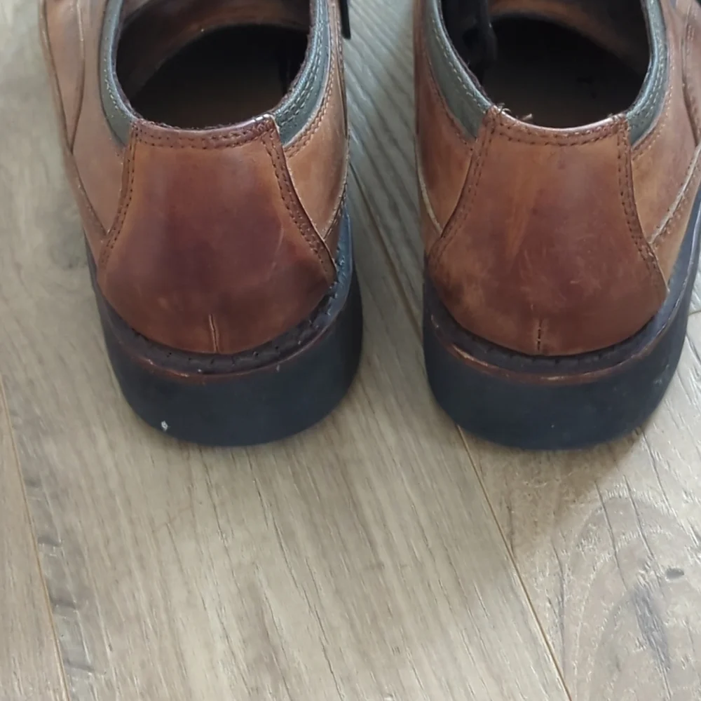 Sebago Mens 9W Brown Leather Shoes Casual Thick Sole